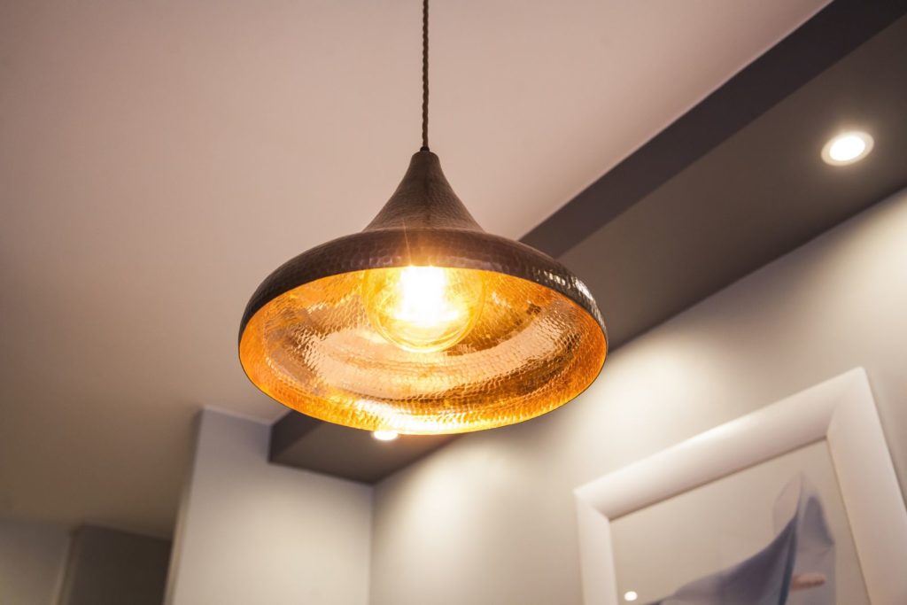 Lampa miedziana wiszaca - sufitowa lampa z ręcznie kutej miedzi 03